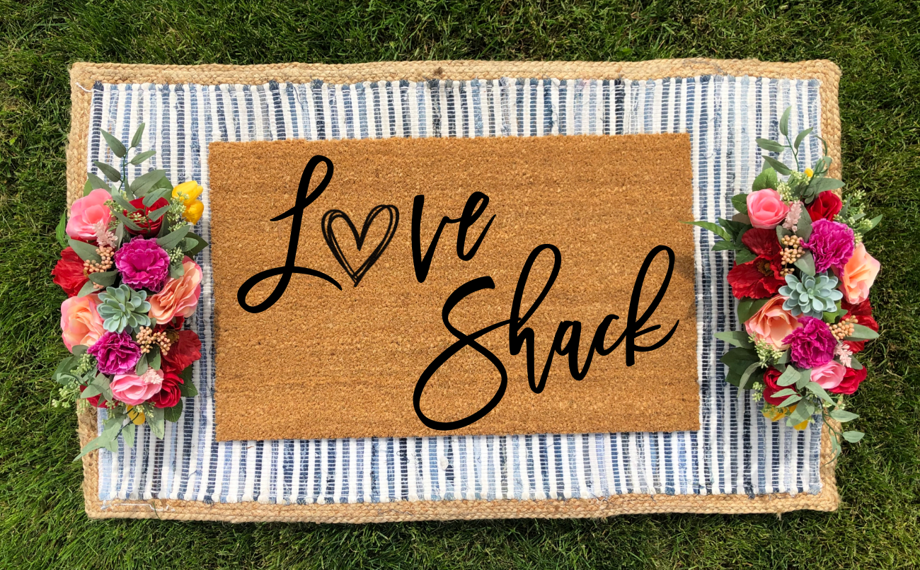Love Shack- Valentine's Day Doormat - The Minted Grove