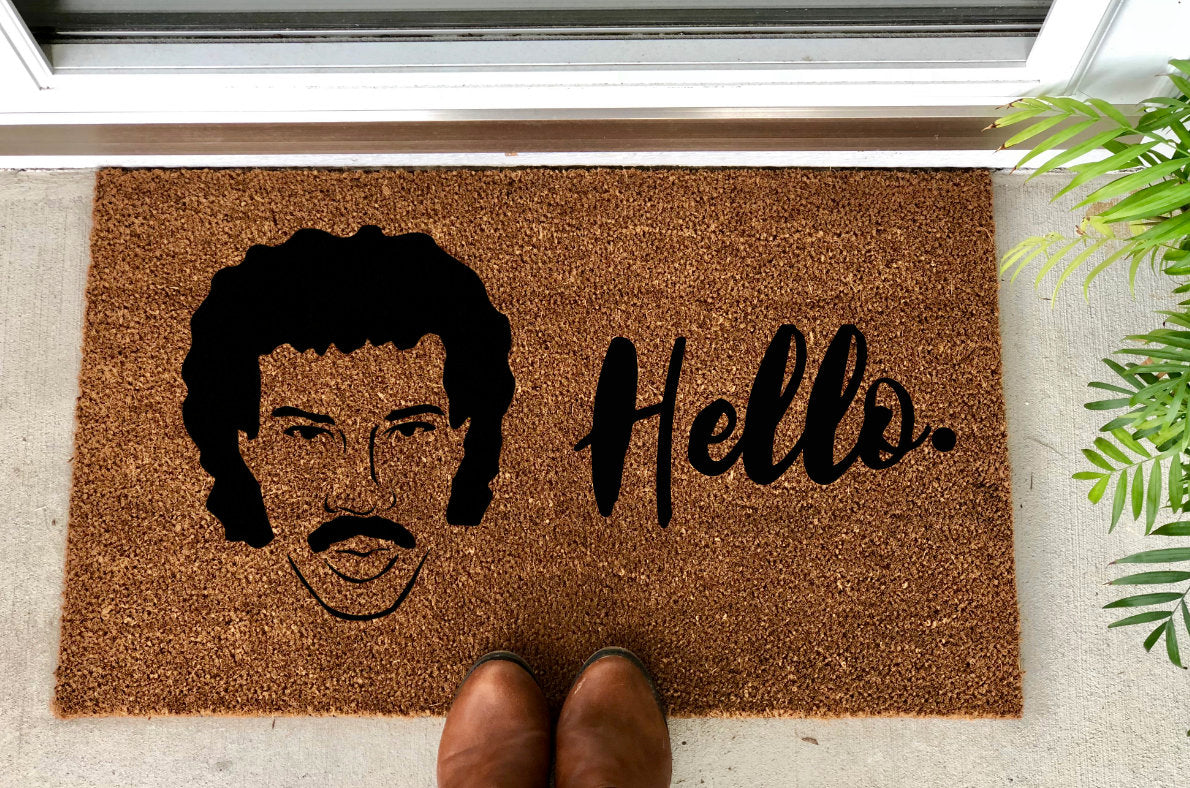 Lionel Richie - Hello - The Minted Grove